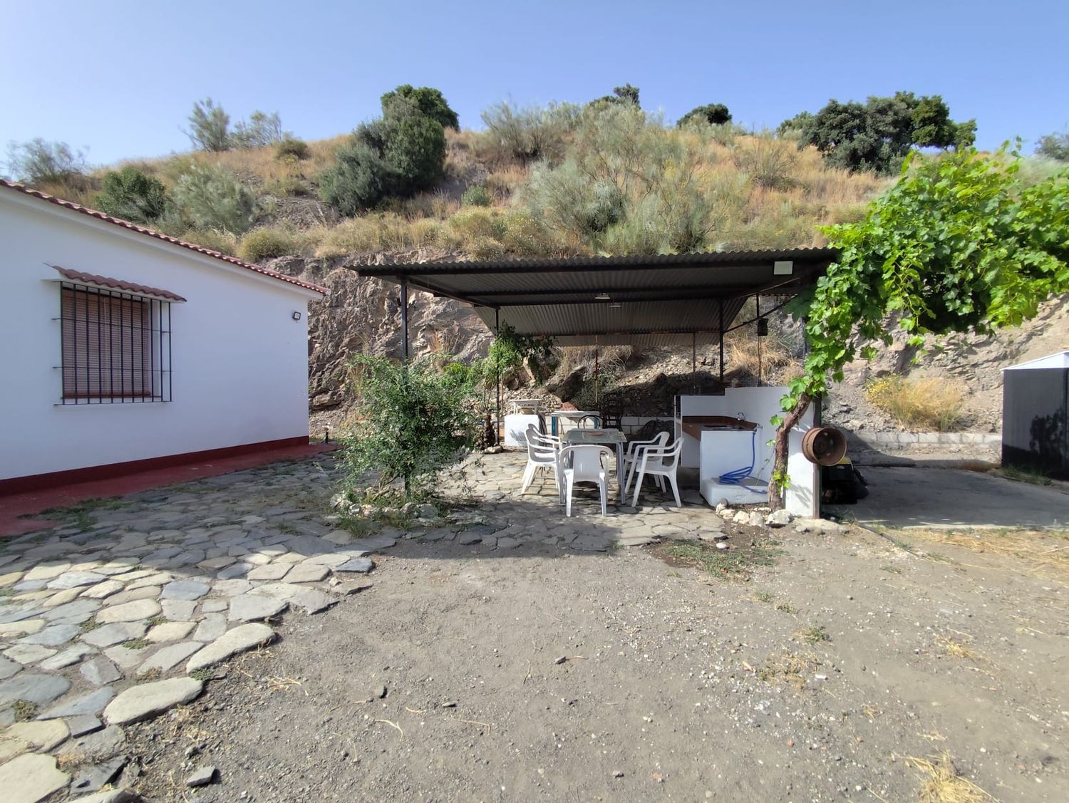 REF. DM-041225RV – Inmueble en Cotomar – Urbanizaciones