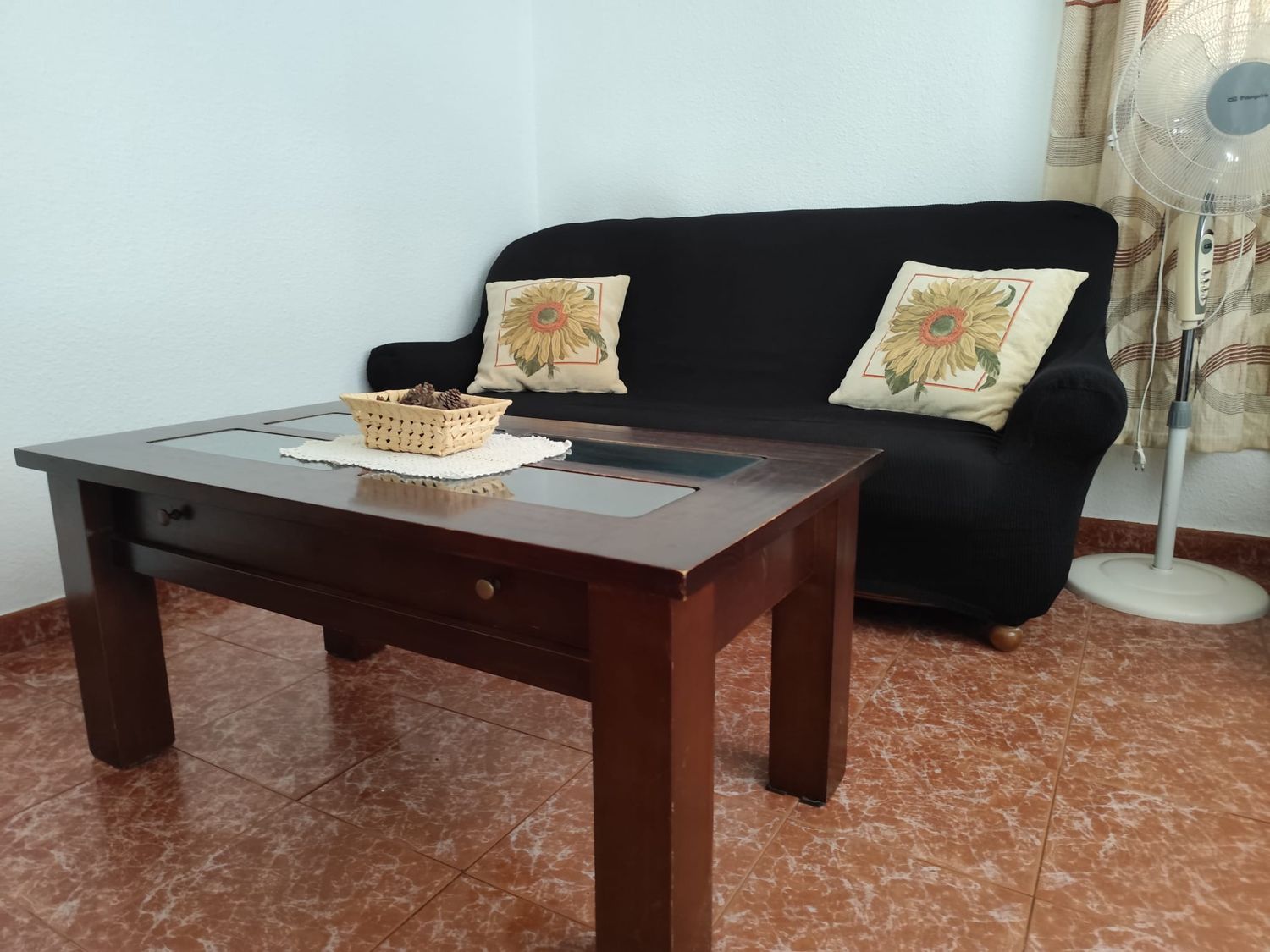 REF. DM-041225RV – Inmueble en Cotomar – Urbanizaciones