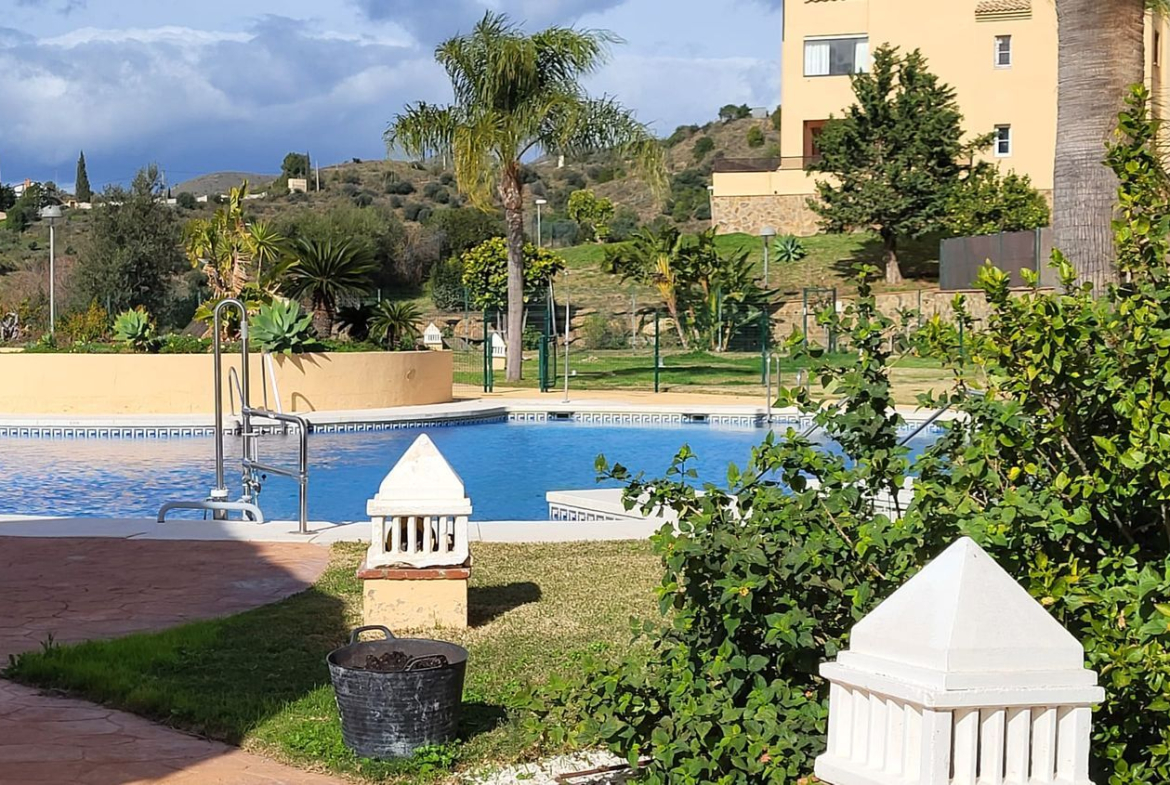 REF. DM-300126CM – Inmueble en La Cala del Moral