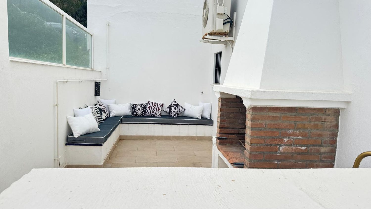 REF. LZ060426/MANV – Inmueble en Alcorrín