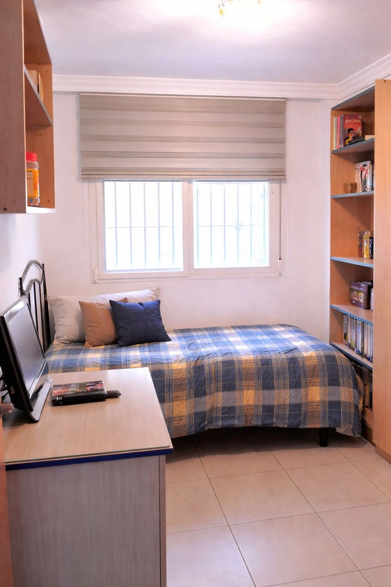 1426129356 REF. ES050326MA – Inmueble en Suárez