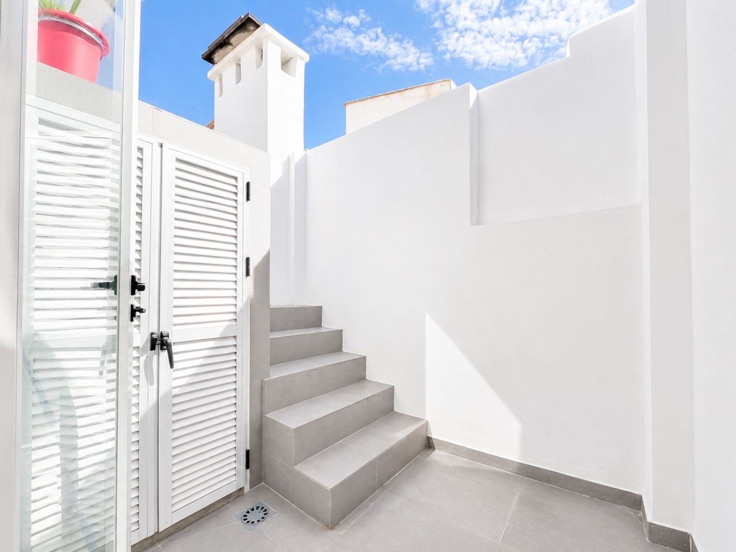 REF. JS110526MA – Inmueble en La Victoria