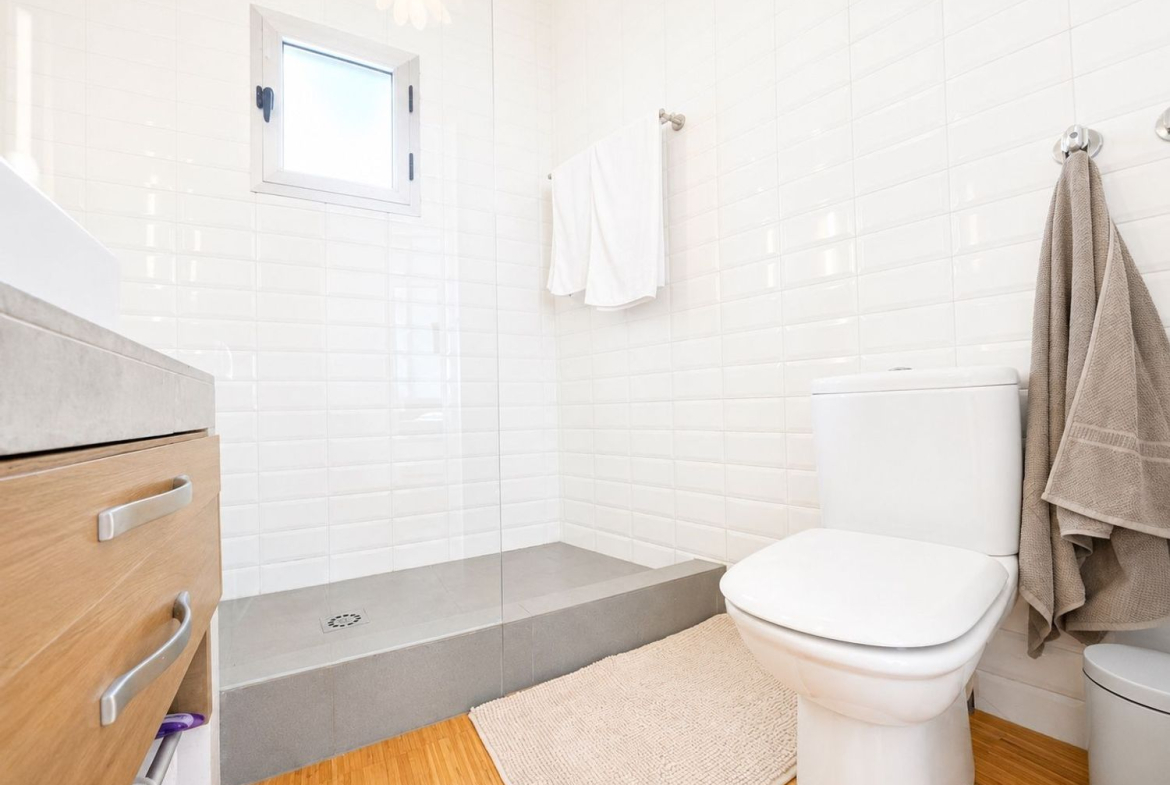 REF. JS110526MA – Inmueble en La Victoria