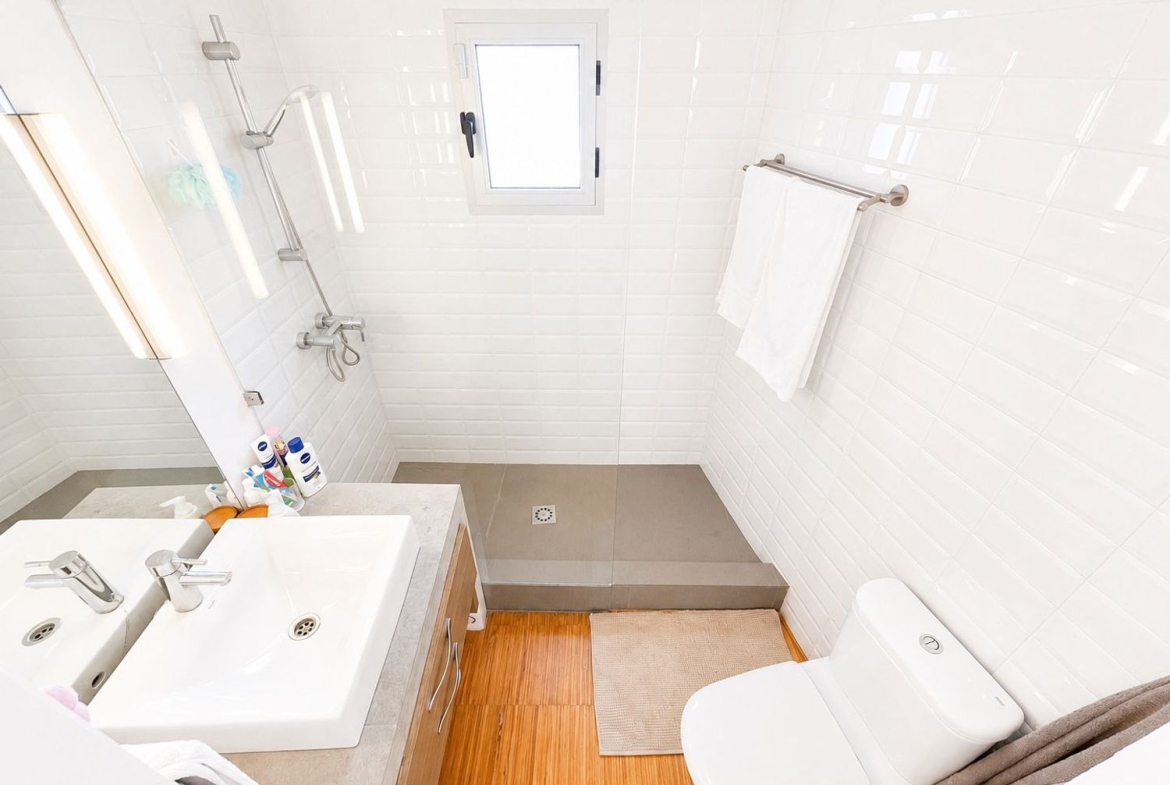 REF. JS110526MA – Inmueble en La Victoria