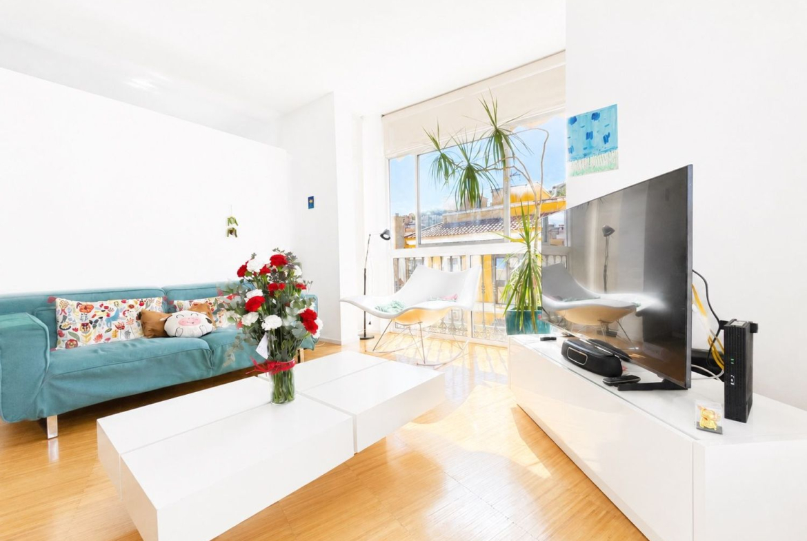 REF. JS110526MA – Inmueble en La Victoria