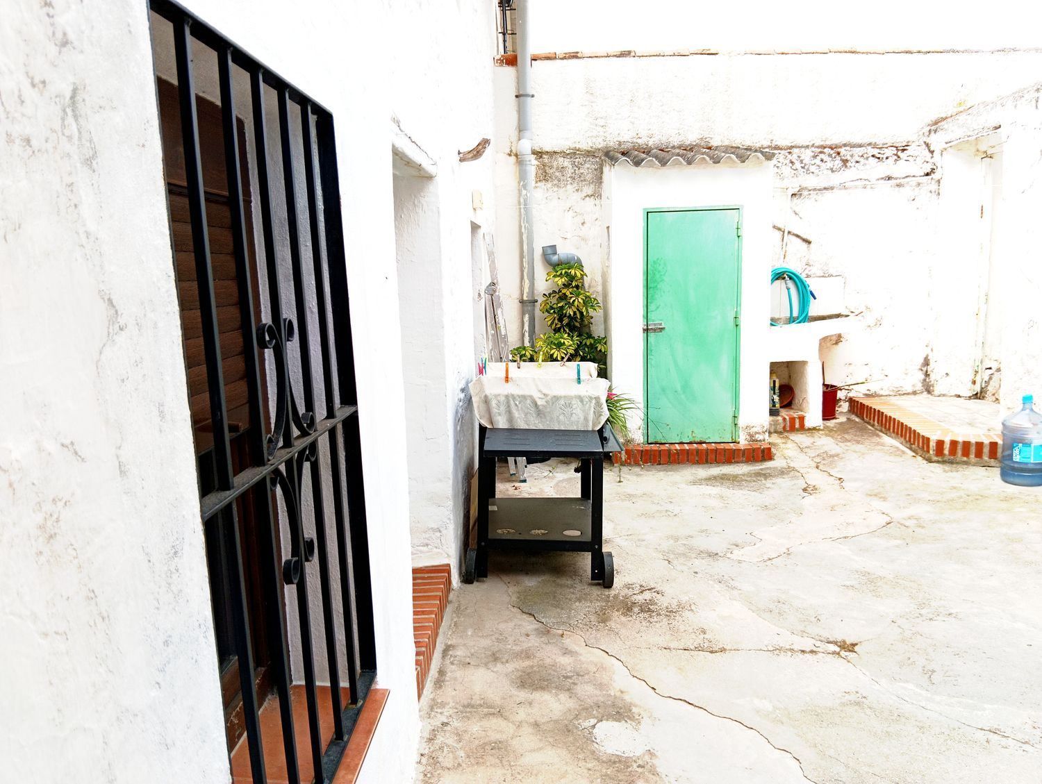1446990468 REF. JJ120626ALO – Inmueble en Alora