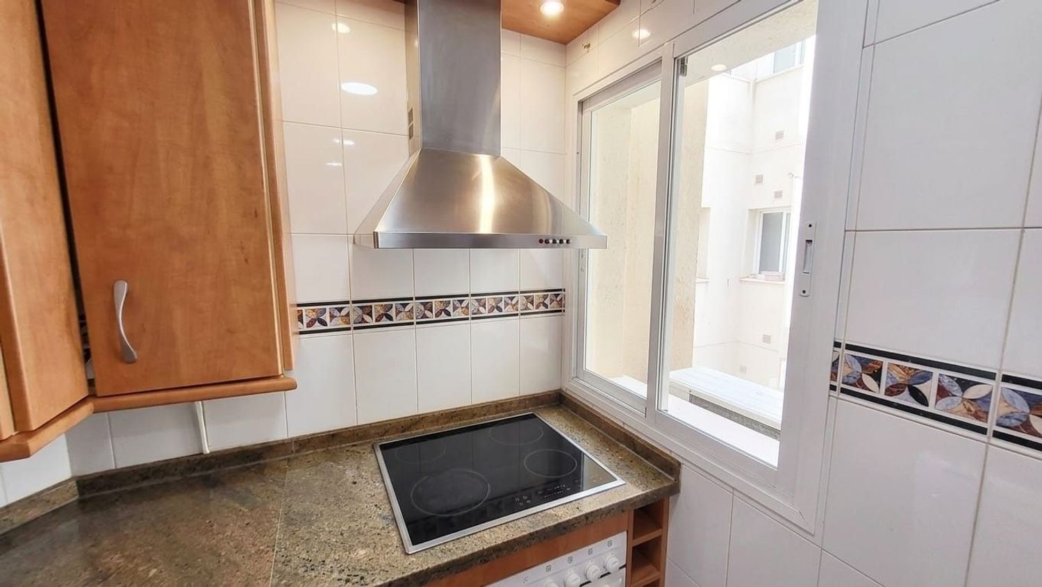 1447090039 REF. DM100626CM – Inmueble en La Cala del Moral
