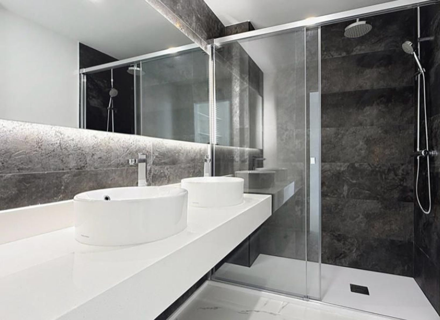 1448009839 REF. LZ160626-01CA – Inmueble en Bahía de Casares