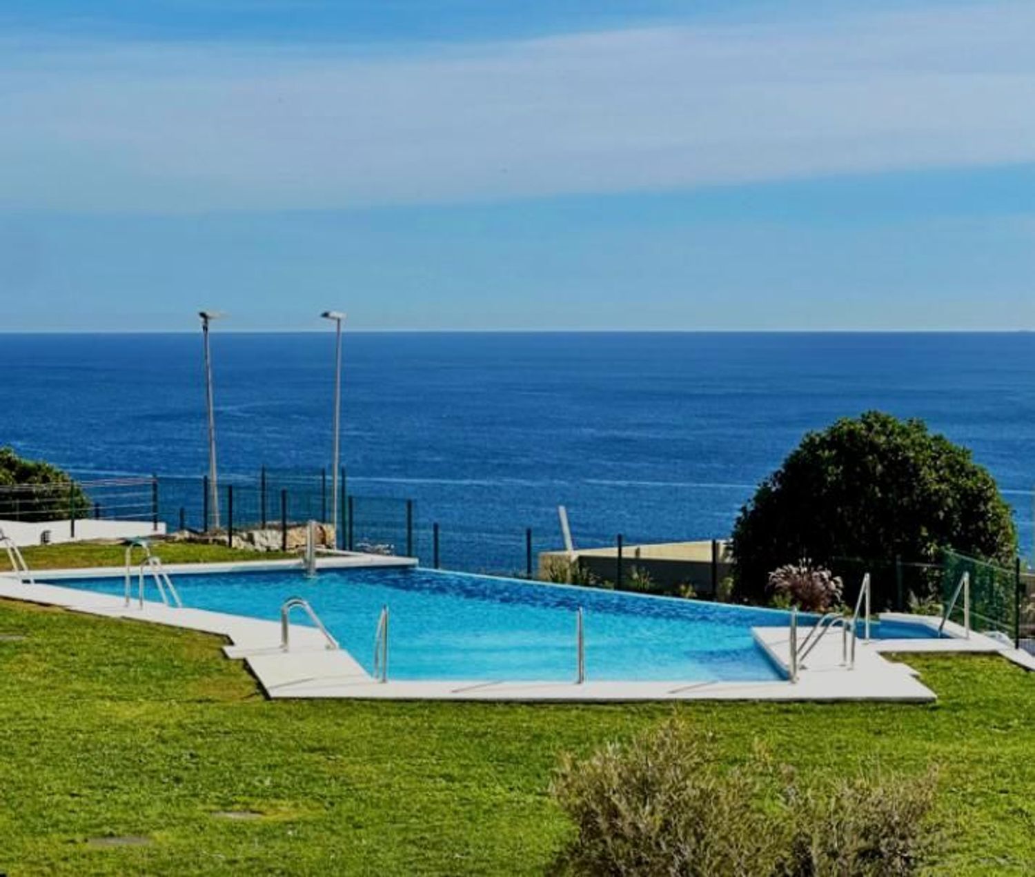 1448009848 REF. LZ160626-01CA – Inmueble en Bahía de Casares