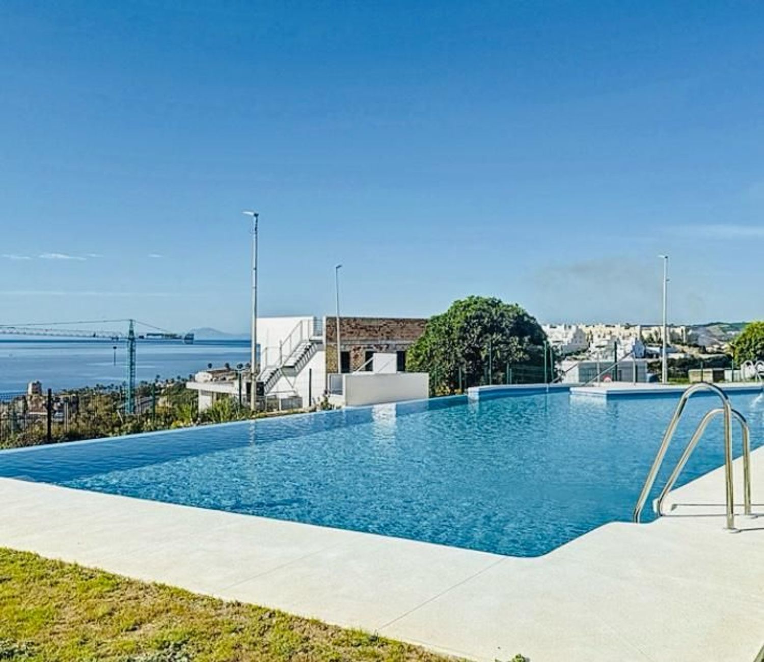 1448009860 REF. LZ160626-01CA – Inmueble en Bahía de Casares