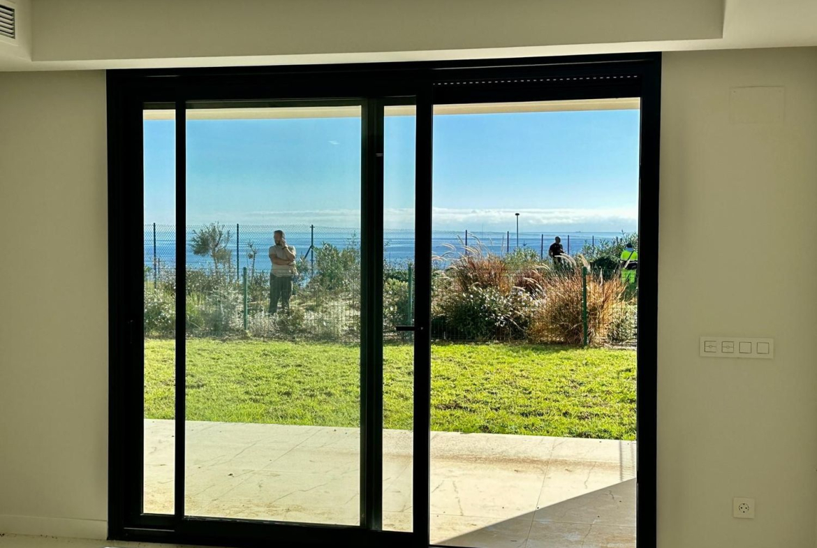 REF. LZ160626-01CA – Inmueble en Bahía de Casares