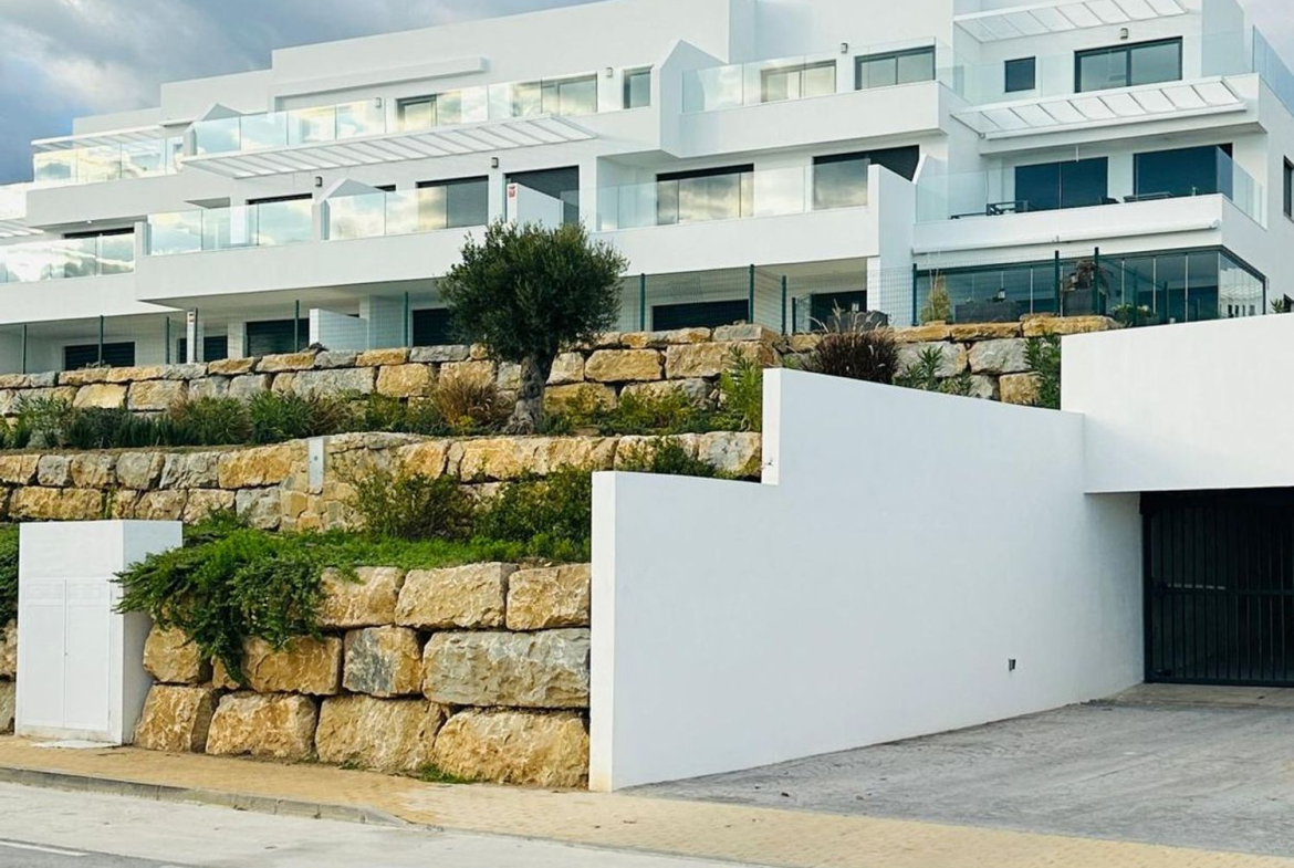 REF. LZ160626-01CA – Inmueble en Bahía de Casares