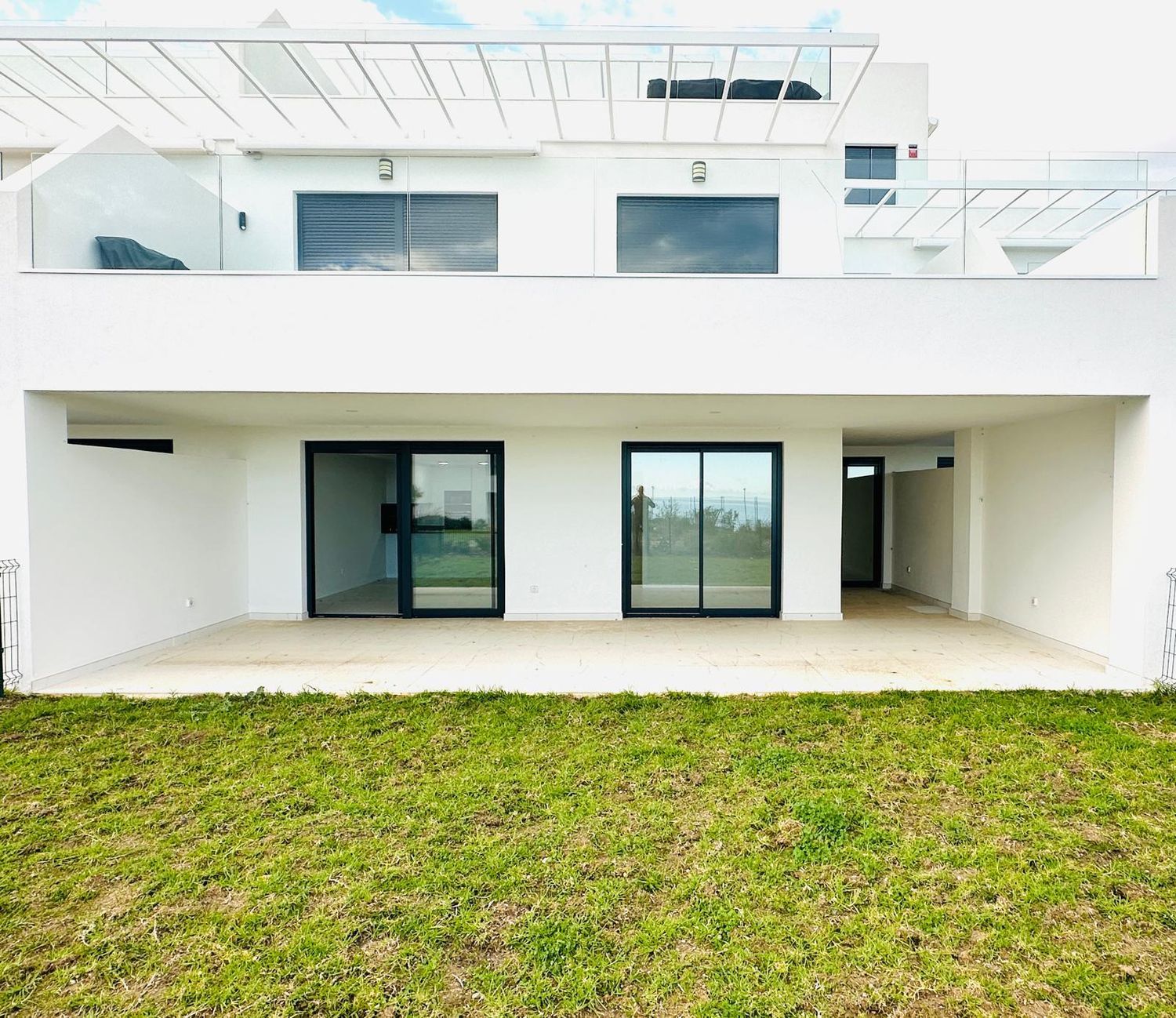 1448009886 REF. LZ160626-01CA – Inmueble en Bahía de Casares