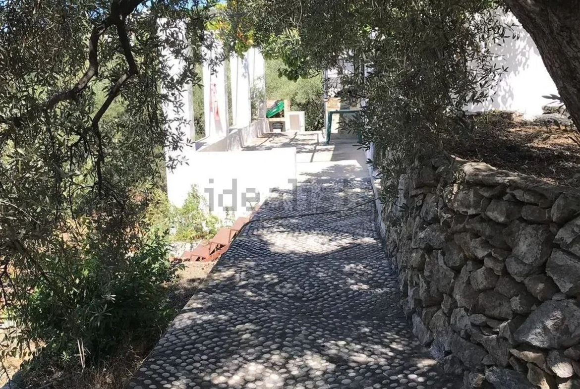 REF. SP080626FRI – Inmueble en Frigiliana