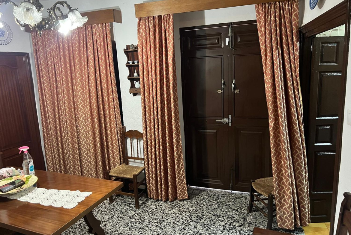 REF. DM210626ALO – Inmueble en Alora