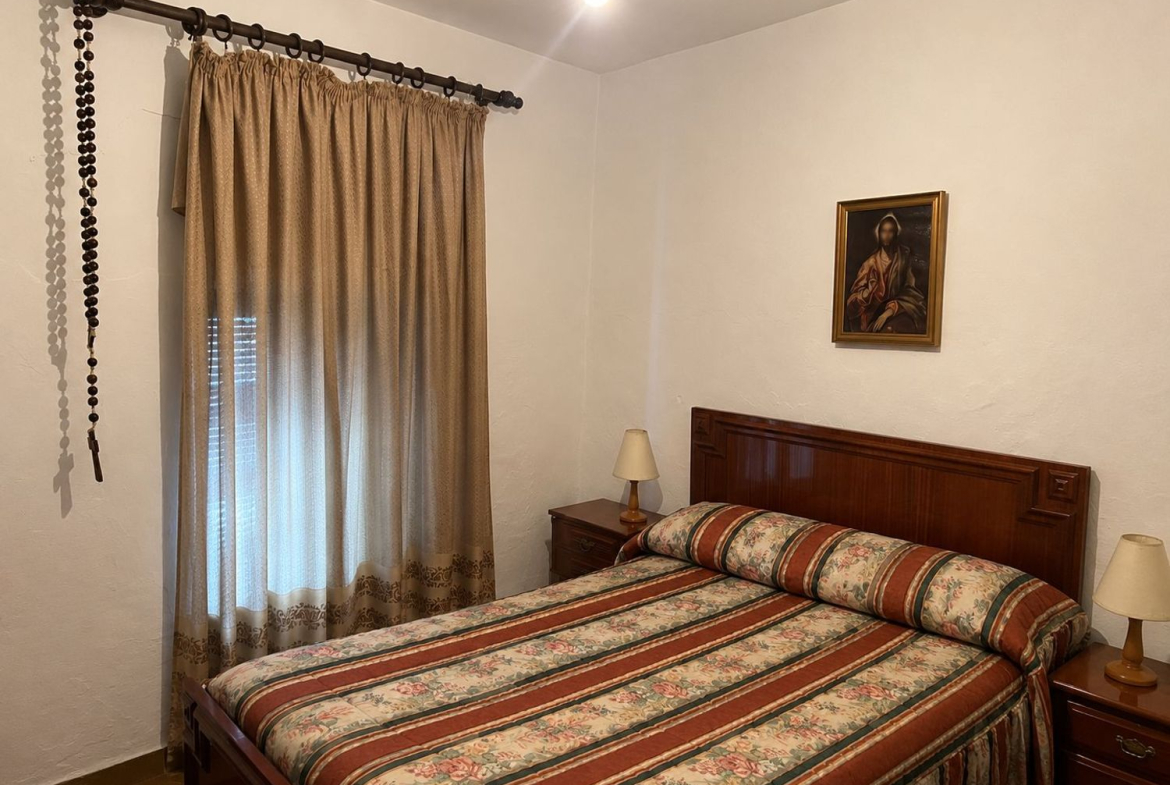 REF. DM210626ALO – Inmueble en Alora