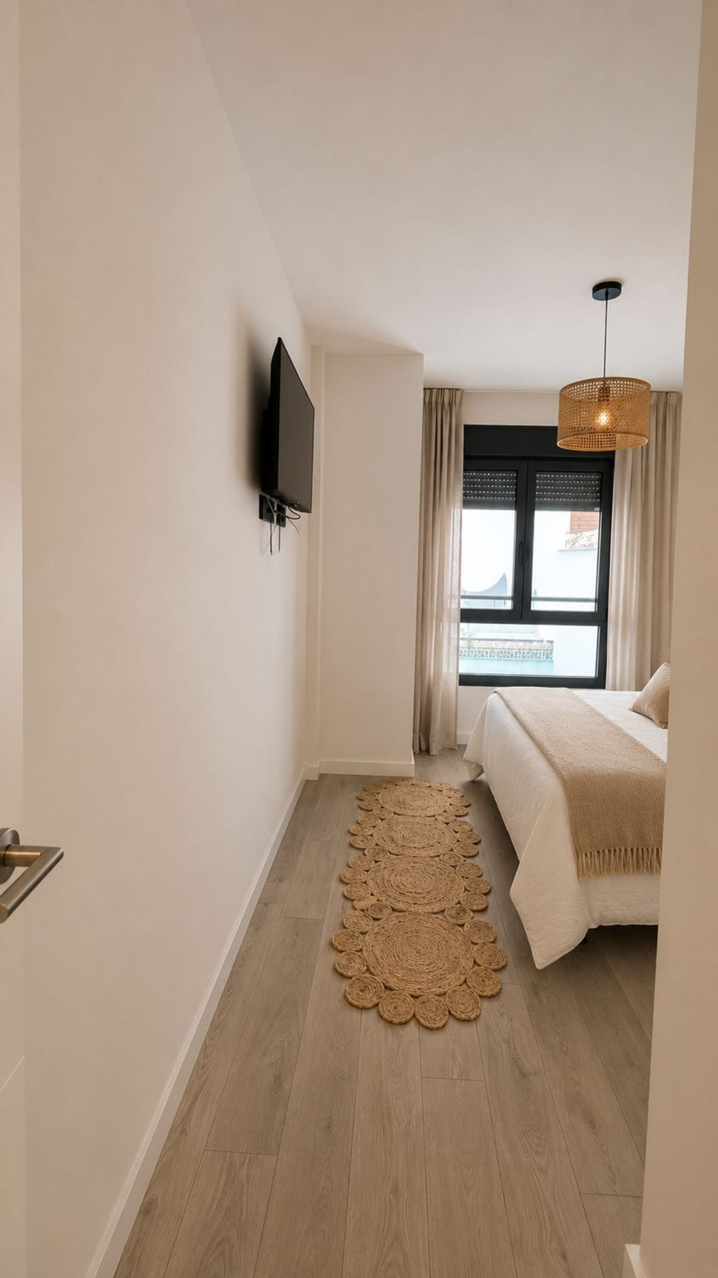 1450663380 REF. JS250626MA – Inmueble en Conde de Ureña