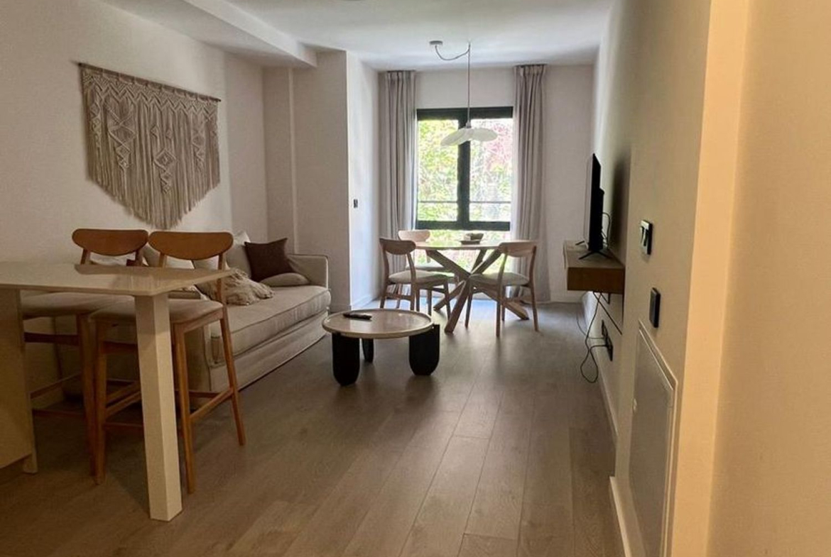 REF. JS250626MA – Inmueble en Conde de Ureña