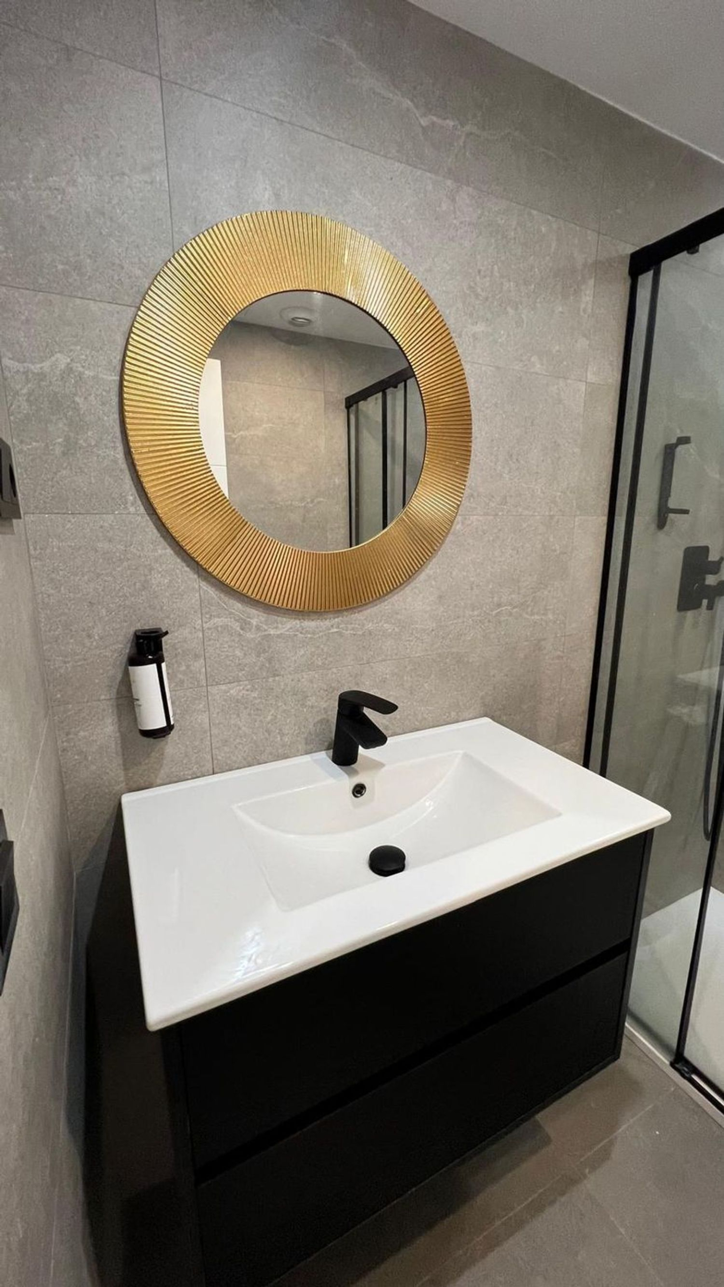 1450663504 REF. JS250626MA – Inmueble en Conde de Ureña