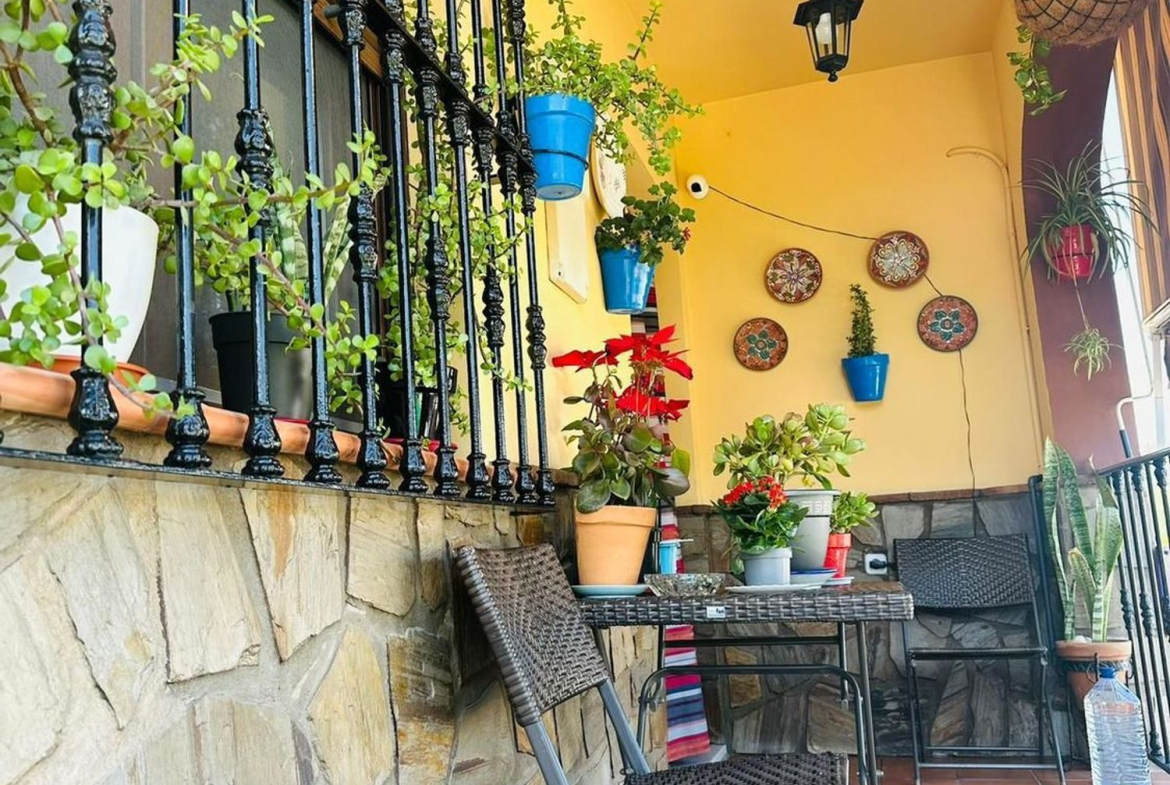 REF. JS250626ALO – Inmueble en Alora