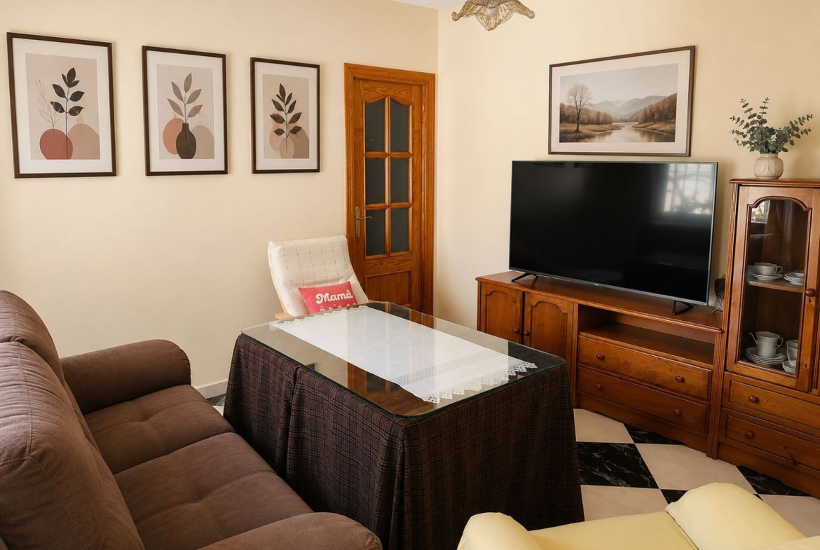 REF. JS250626ALO – Inmueble en Alora