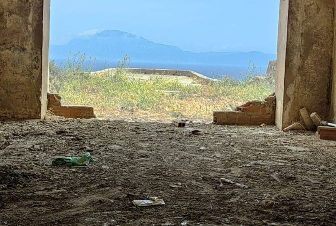 REF. LZ270626TAR – Inmueble en Tarifa