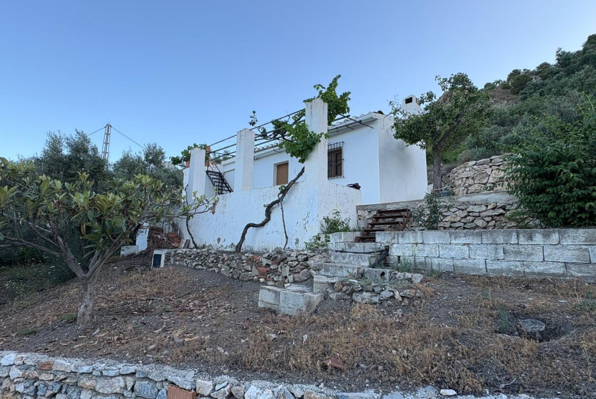 REF. SP080626FRI – Inmueble en Frigiliana