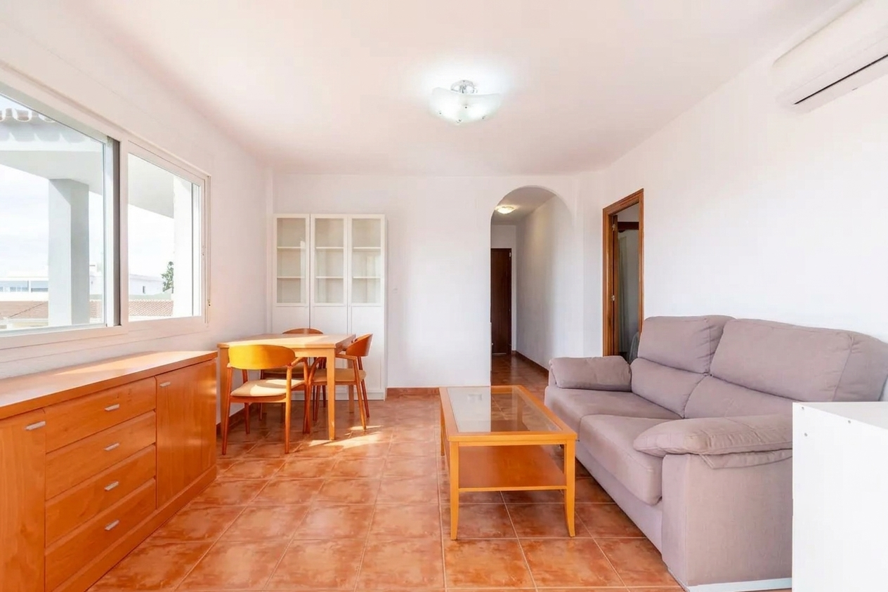 SP060626CM Piso en esquina con TERRAZA y VISTAS AL MAR en La Cala del Moral