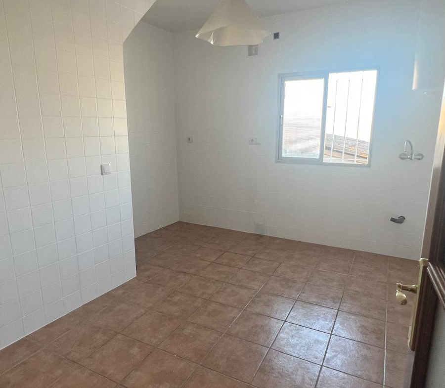 REF. JS280726MA – Piso en Distrito Zeta – Málaga