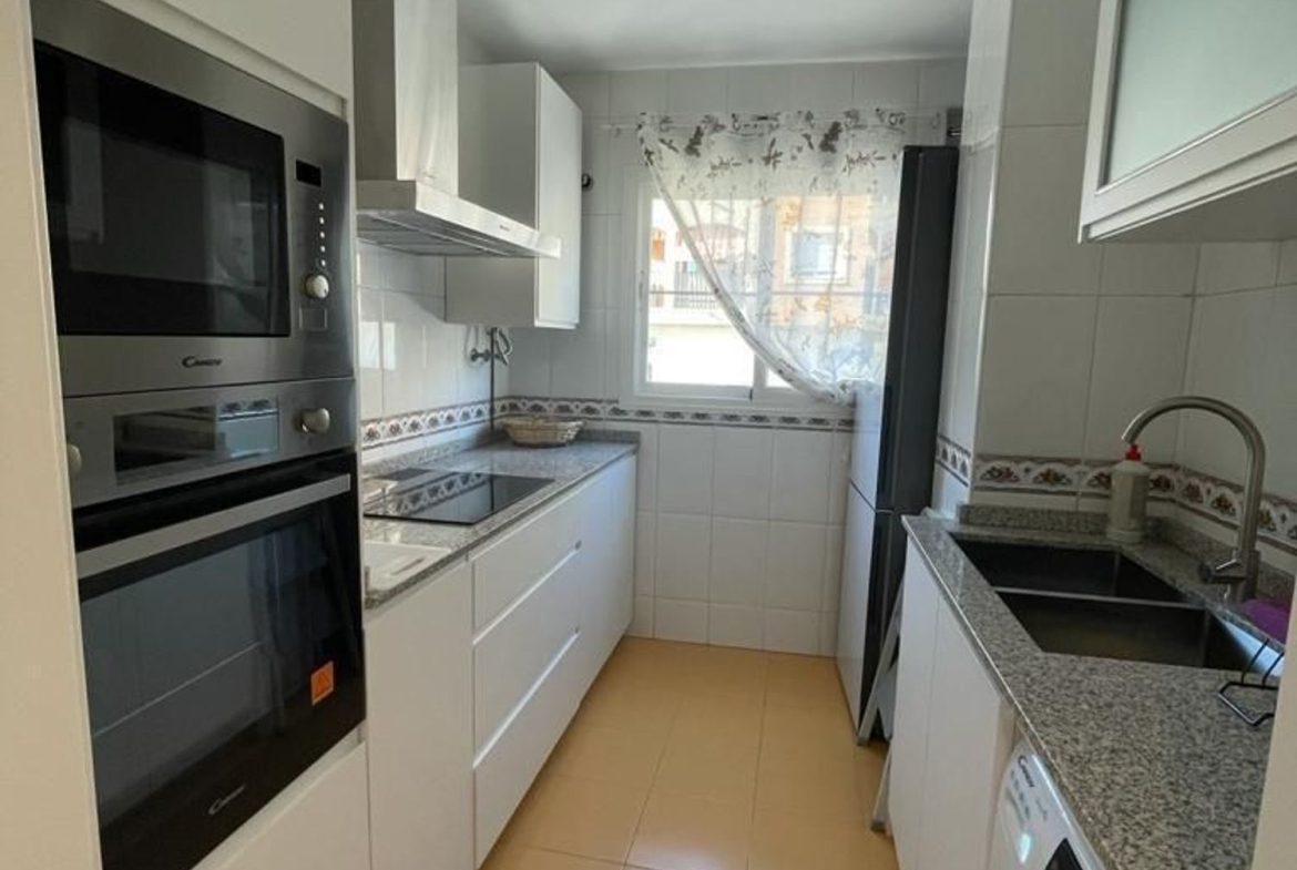 REF. DM010325TB – Inmueble en Torre de Benagalbón