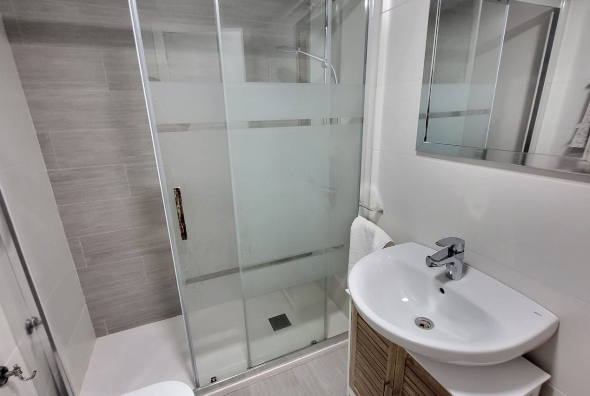 REF. DM-080725TB – Inmueble en Torre de Benagalbón