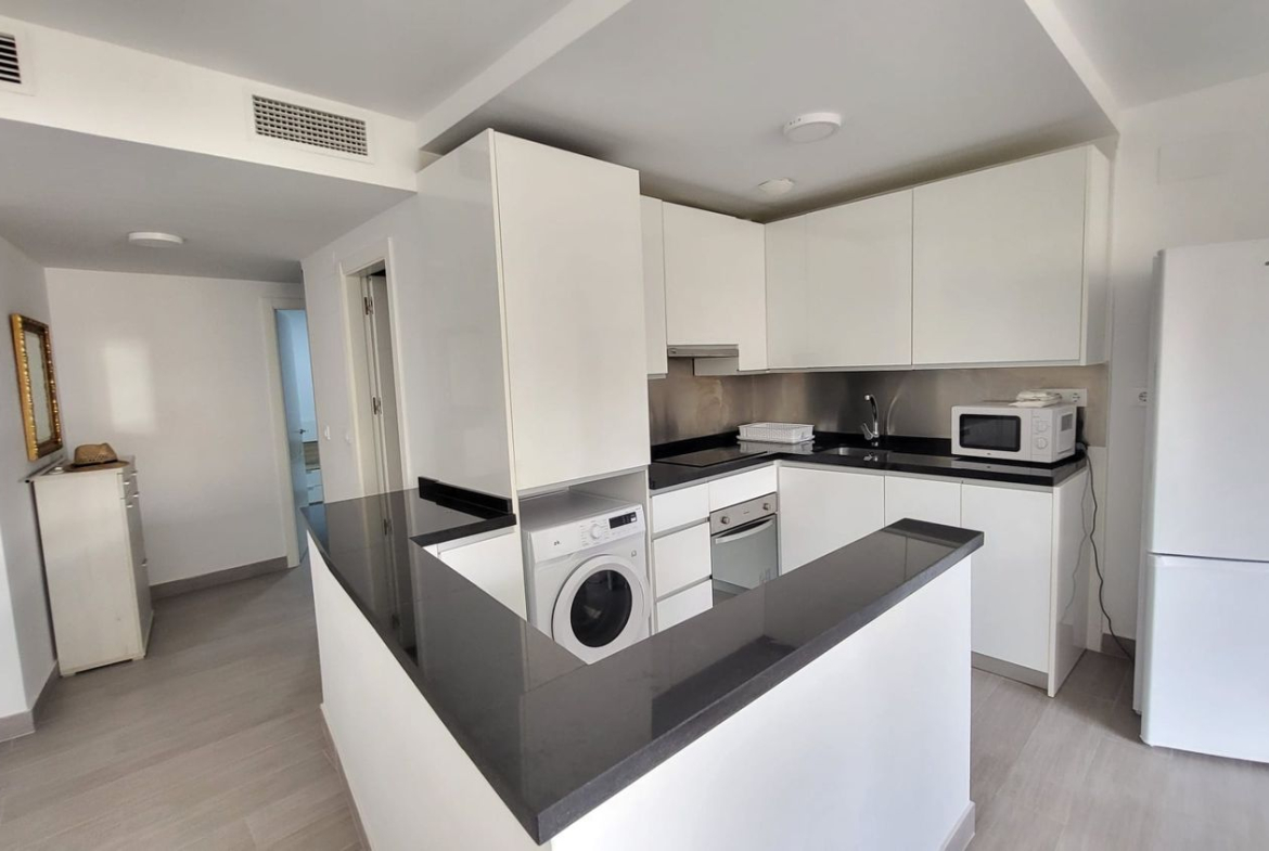 REF. DM-080725TB – Inmueble en Torre de Benagalbón
