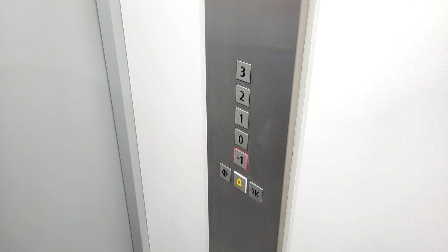 REF. DM-080725TB – Inmueble en Torre de Benagalbón