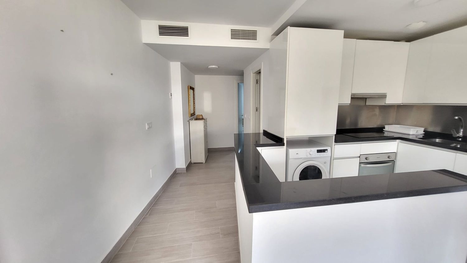 REF. DM-080725TB – Inmueble en Torre de Benagalbón