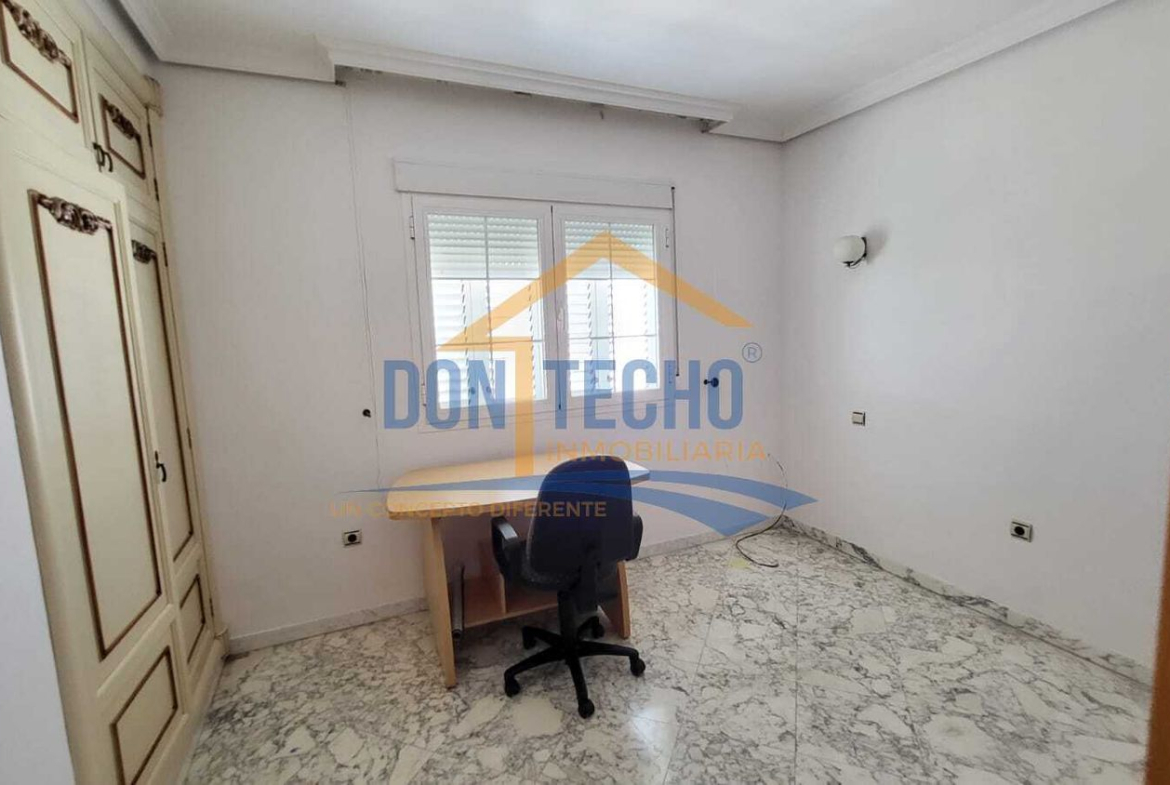 REF. DM170925VE – Inmueble en Caleta de Velez
