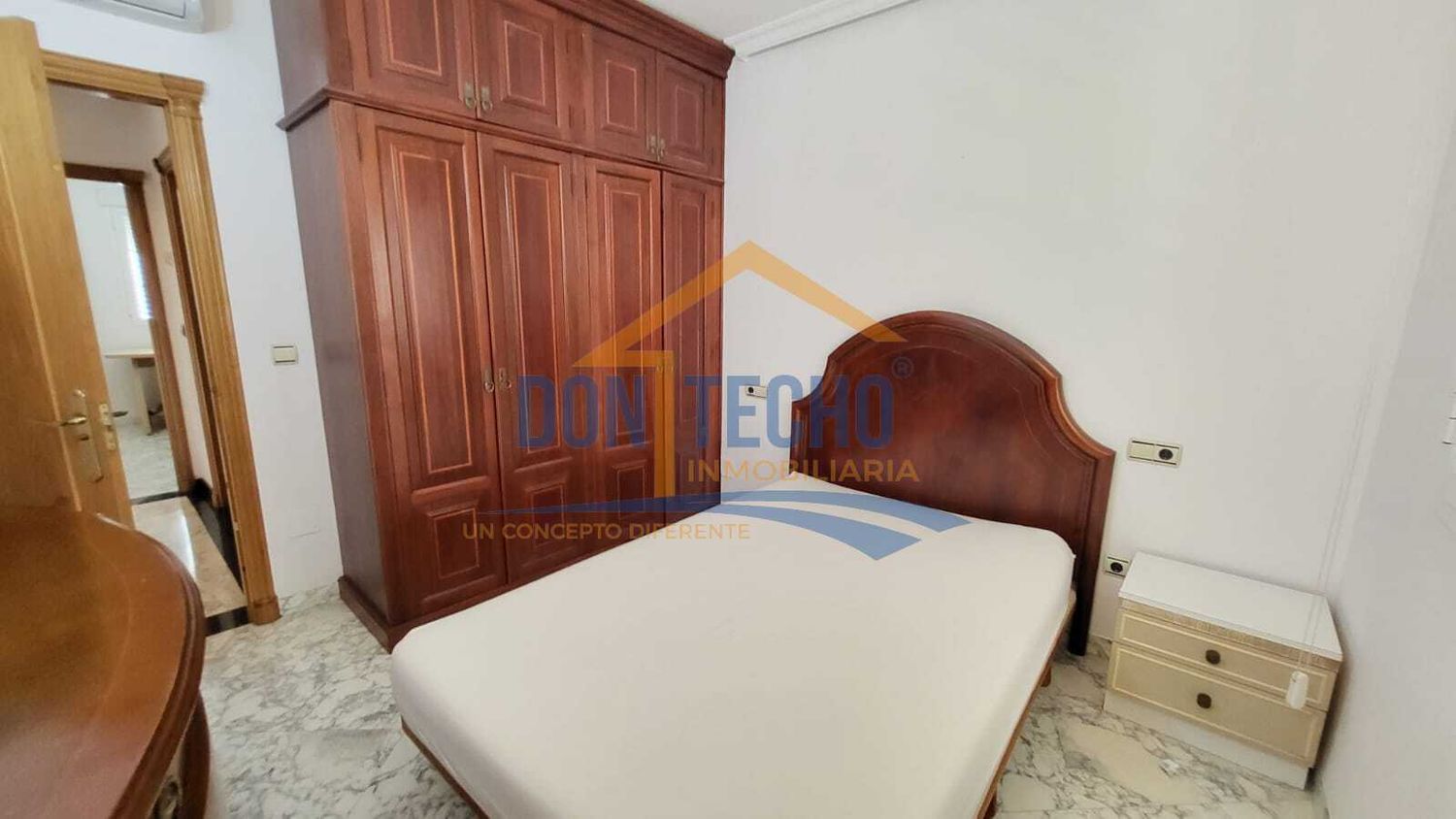 1377707363 REF. DM170925VE – Inmueble en Caleta de Velez