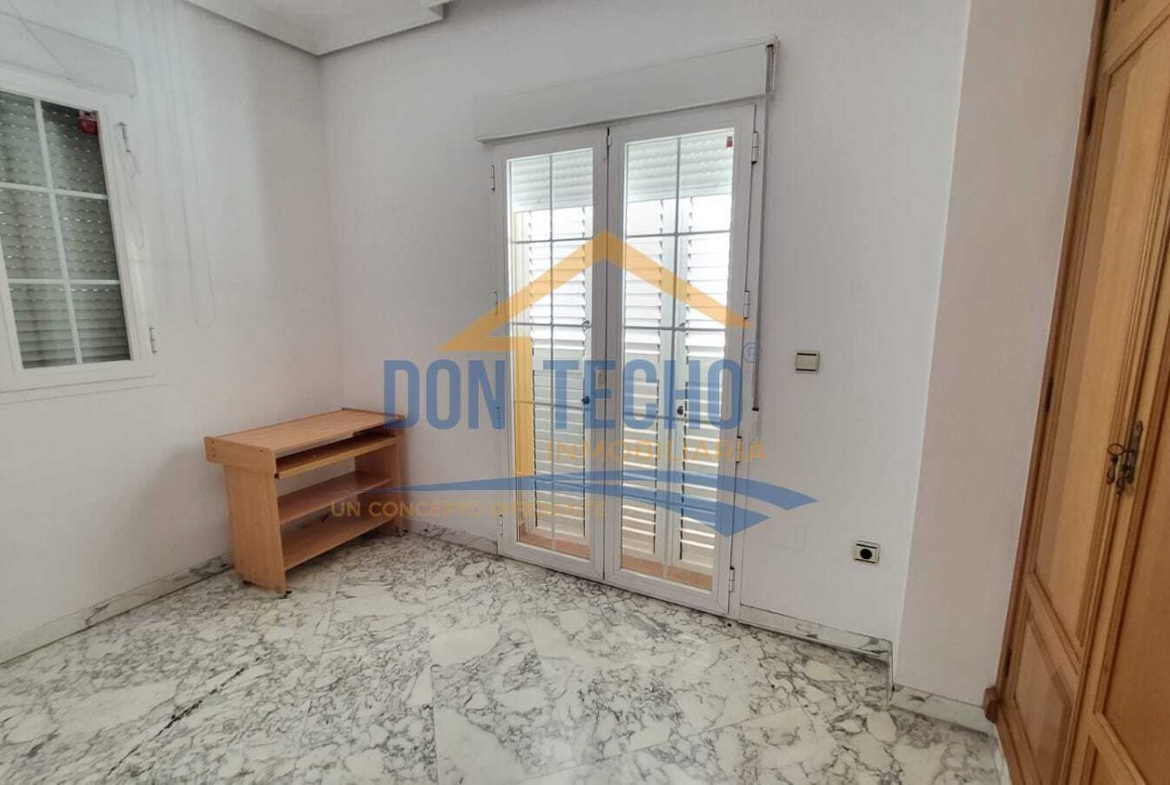 REF. DM170925VE – Inmueble en Caleta de Velez