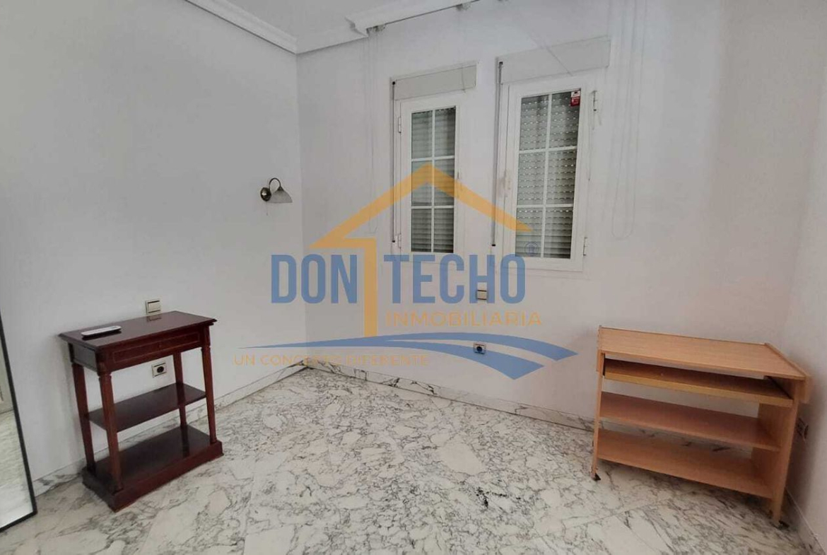 REF. DM170925VE – Inmueble en Caleta de Velez