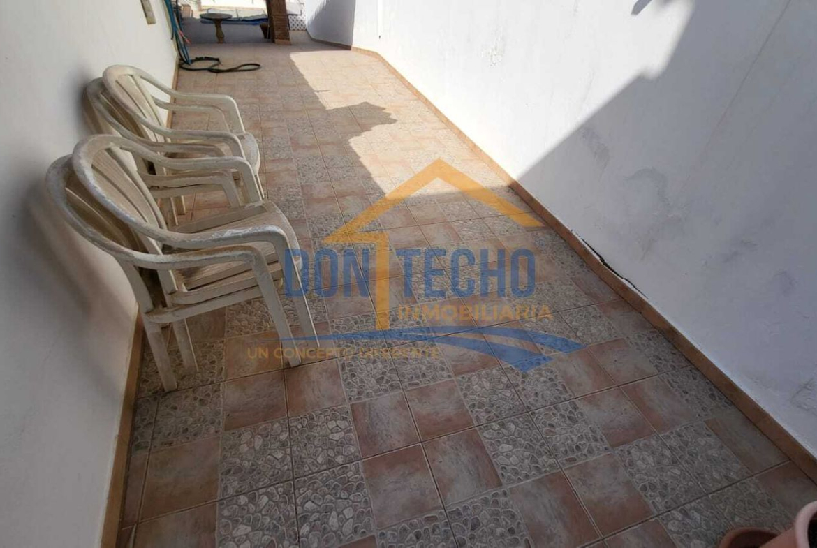 REF. DM170925VE – Inmueble en Caleta de Velez