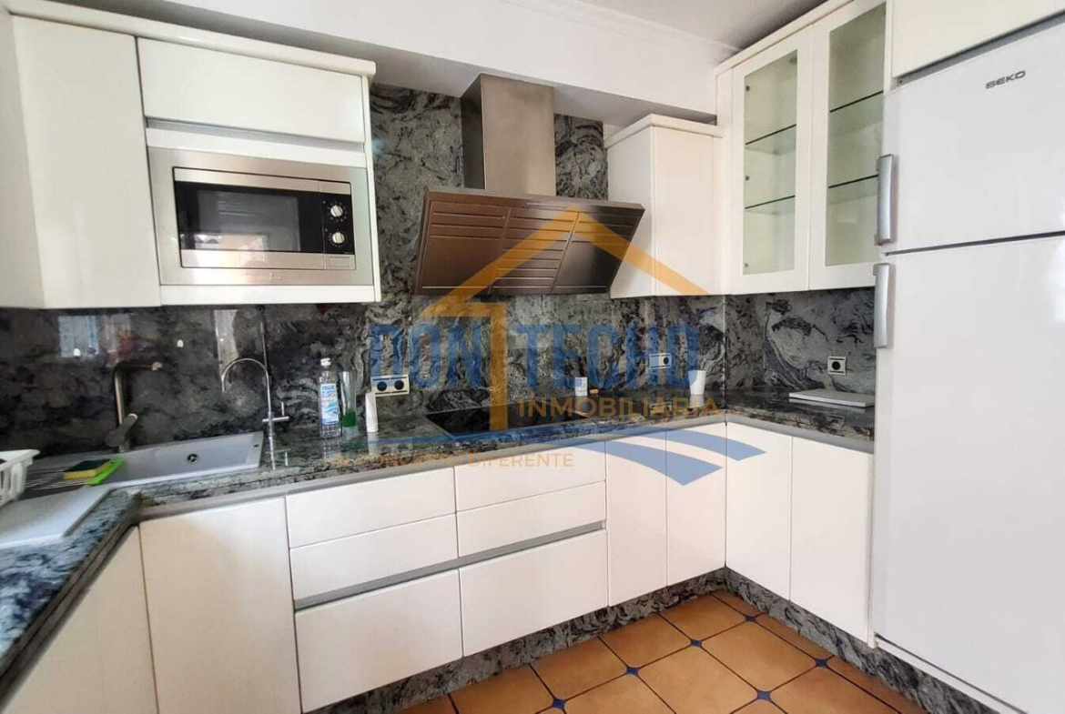 REF. DM170925VE – Inmueble en Caleta de Velez