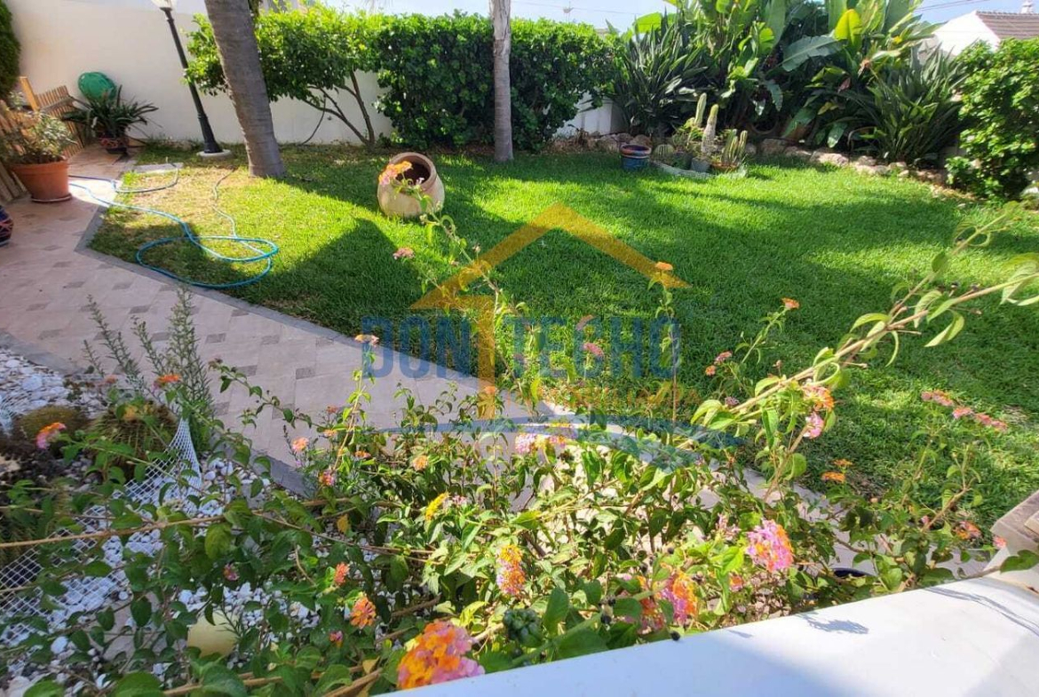 REF. DM170925VE – Inmueble en Caleta de Velez