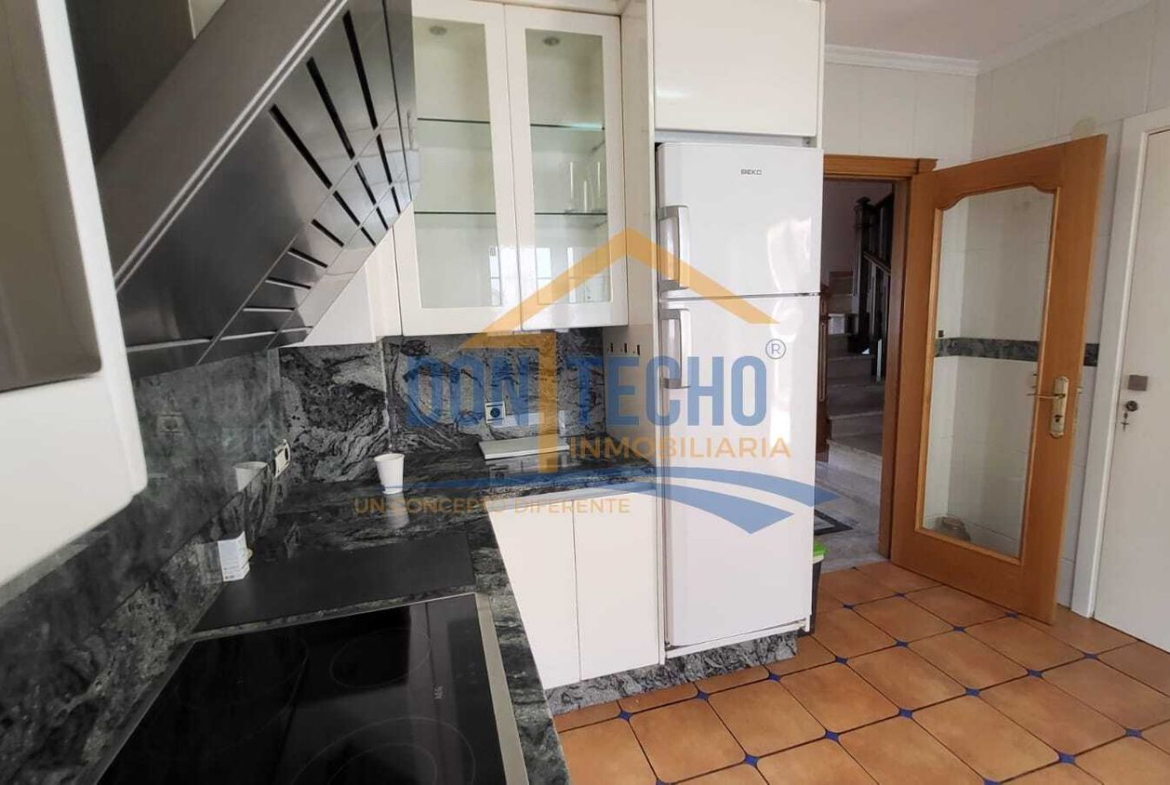 REF. DM170925VE – Inmueble en Caleta de Velez