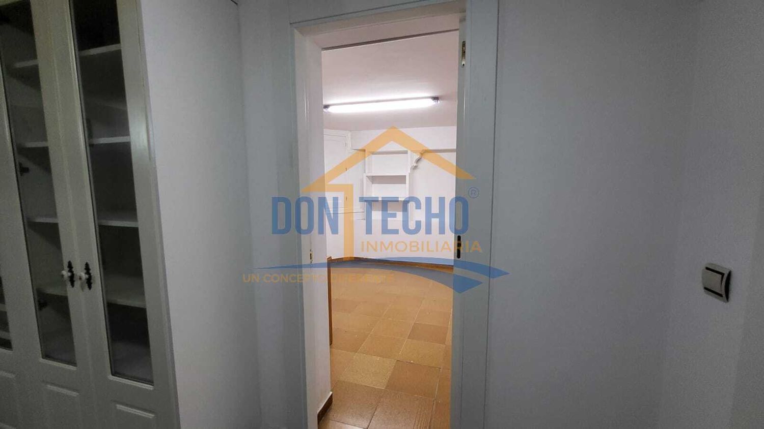 1377707431 REF. DM170925VE – Inmueble en Caleta de Velez