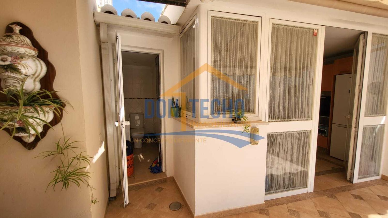 1377707446 REF. DM170925VE – Inmueble en Caleta de Velez