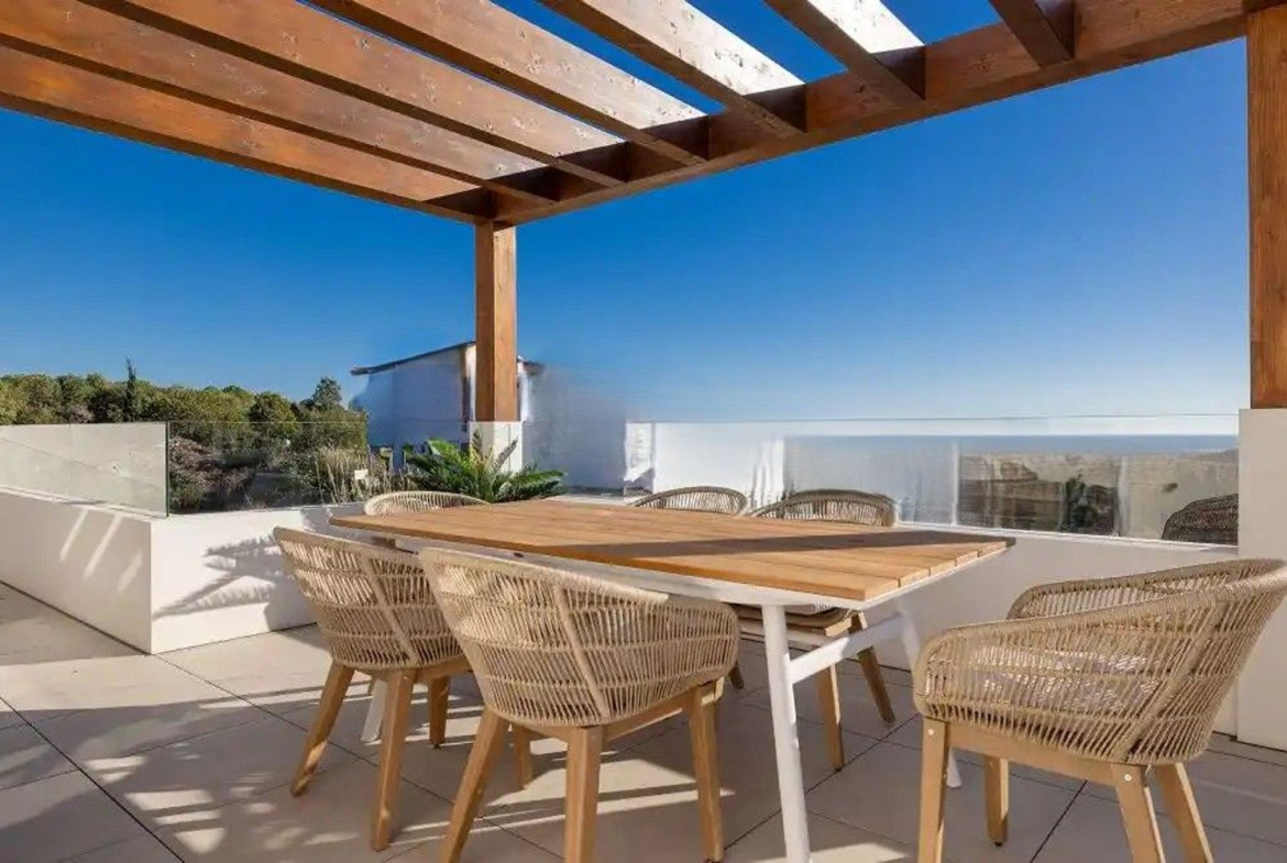 REF. LZ190226CA – Inmueble en Doña Julia Golf