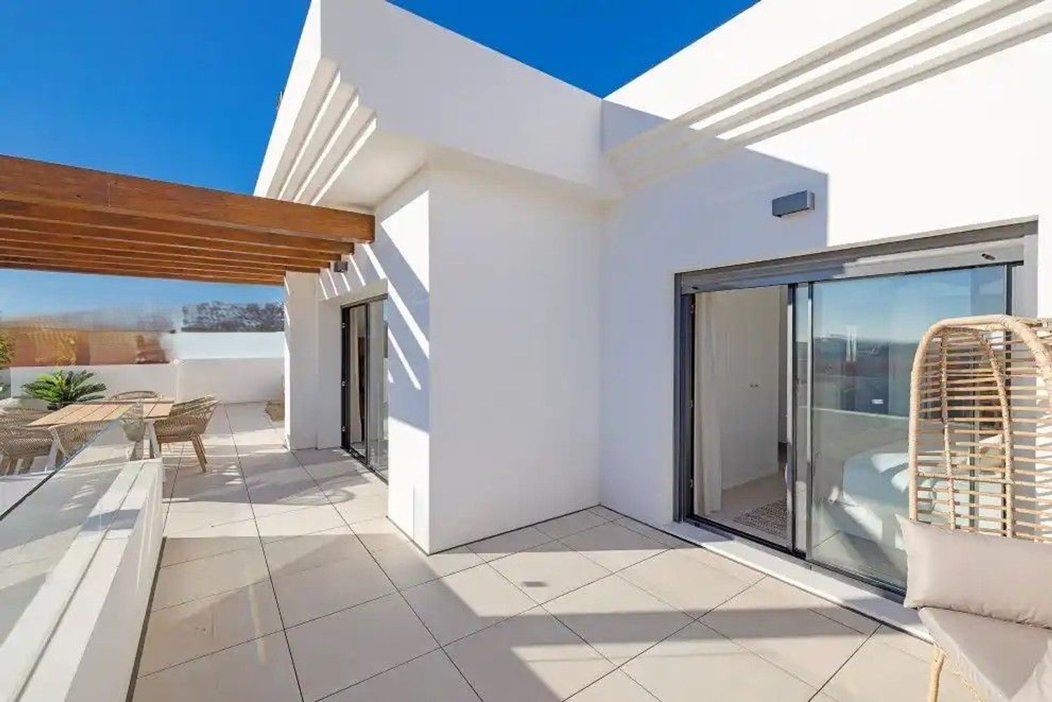 1412469459 REF. LZ190226CA – Inmueble en Doña Julia Golf