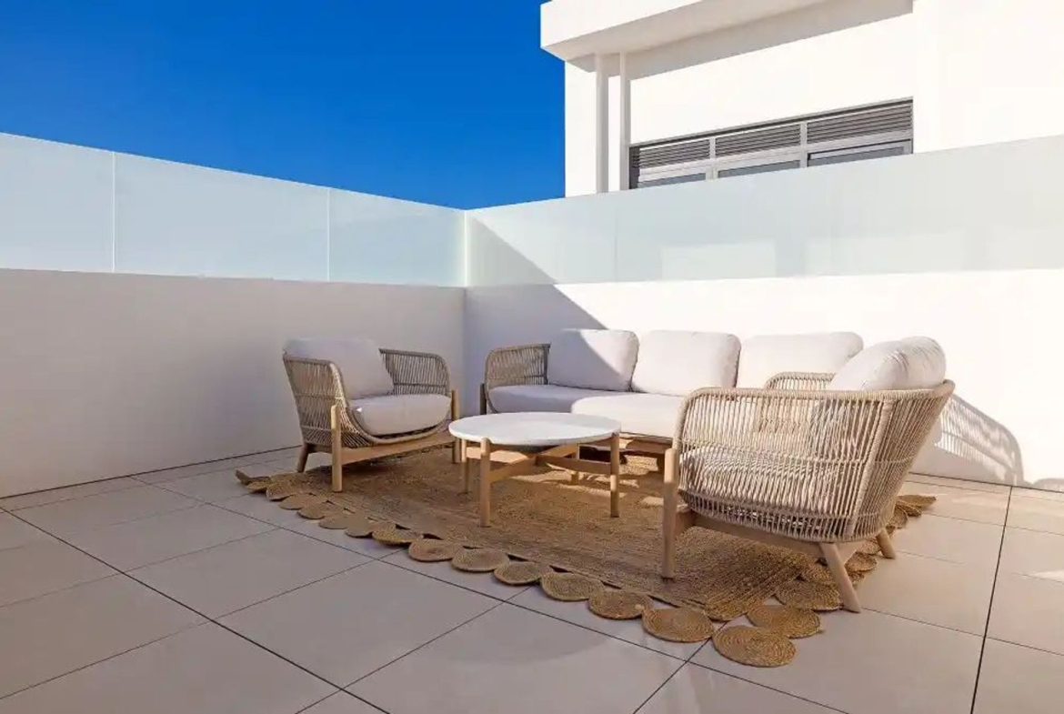 REF. LZ190226CA – Inmueble en Doña Julia Golf