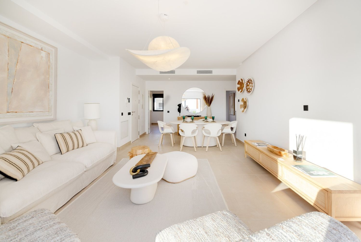 REF. LZ210226-2CA – Inmueble en Casares Golf – Casares del Sol
