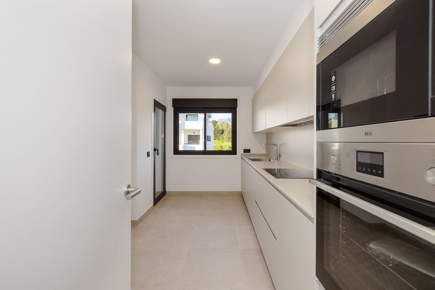 REF. LZ210226-2CA – Inmueble en Casares Golf – Casares del Sol