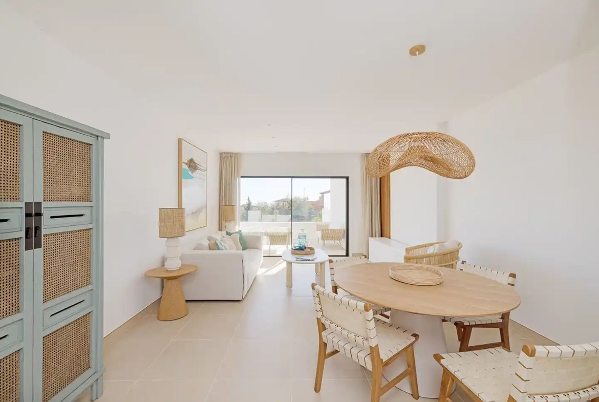 REF. LZ200226CA – Inmueble en Casares Golf – Casares del Sol